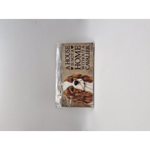 Trskilt med Cavalier King Charles Spaniel hund