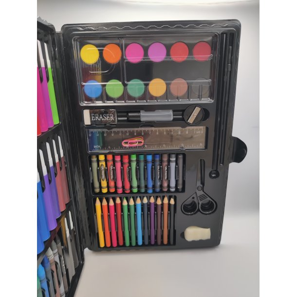 Stor, flot kuffert fyldt med tegne-/maleprodukter